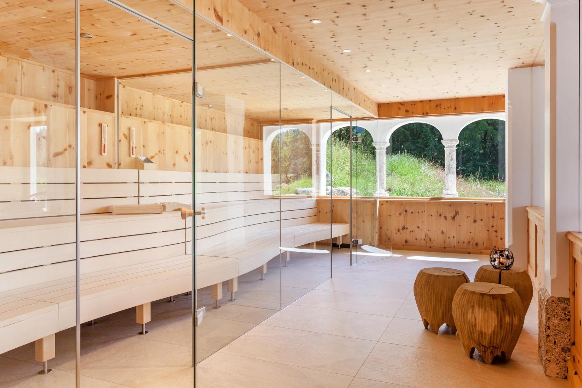 Hotel Laerchenhof Natur Seefeld in Tirol Buitenkant foto