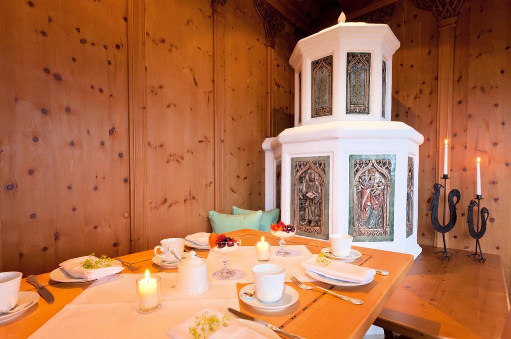 Hotel Laerchenhof Natur Seefeld in Tirol Buitenkant foto